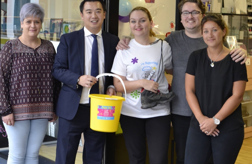 Havant MP Alan Mak with Paula Orton (and Bodyworks staff)