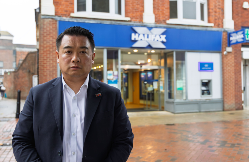 Local MP Alan Mak urges Lloyds and Halifax not to close branches in Havant