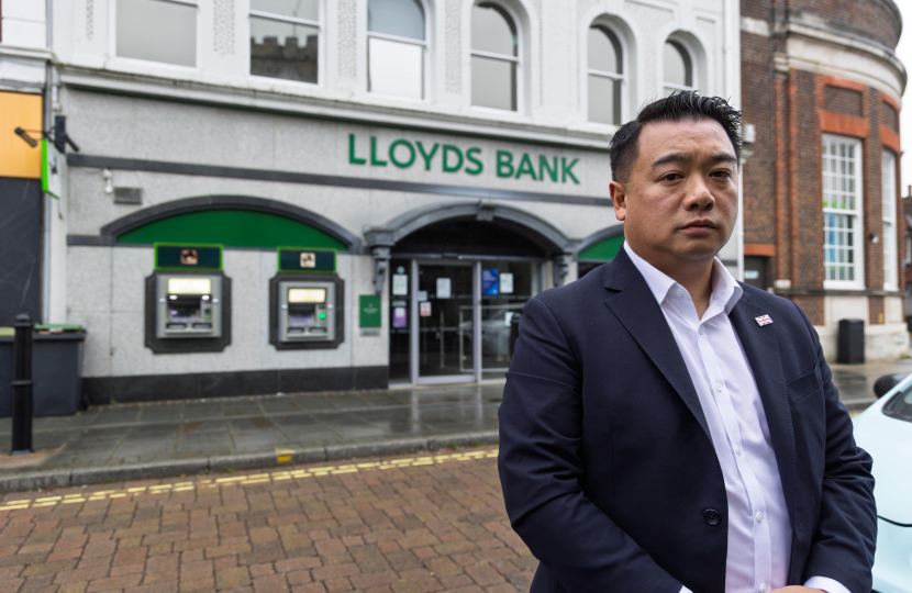 Local MP Alan Mak urges Lloyds and Halifax not to close branches in Havant