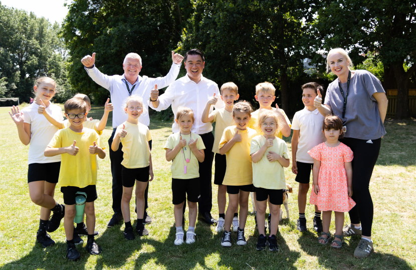 Local MP Alan Mak urges residents and businesspeople to volunteer as governors at Leigh Park's Barncroft Primary School 