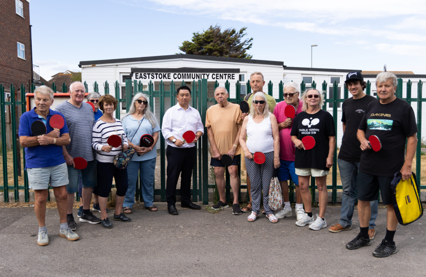 Local MP Alan Mak calls for re-opening of Eastoke Community Centre on Hayling Island