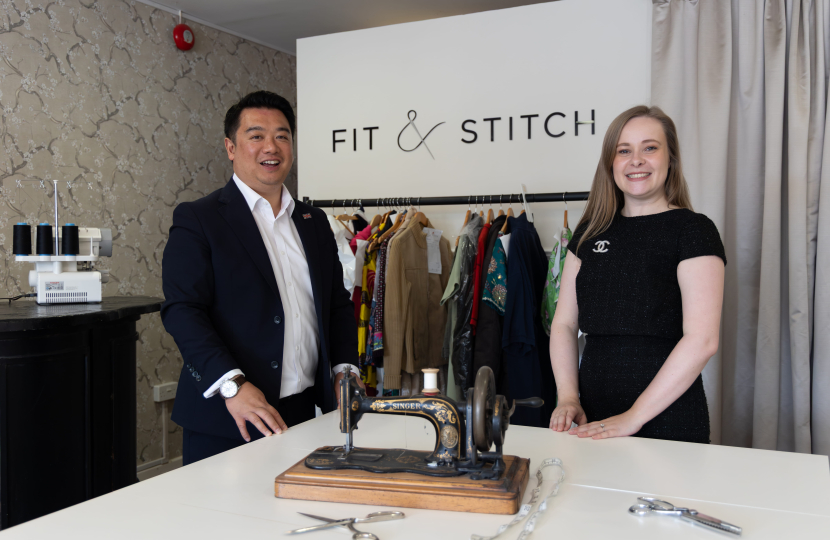 Local MP Alan Mak shows his support for new Havant clothing alterations shop Fit & Stitch