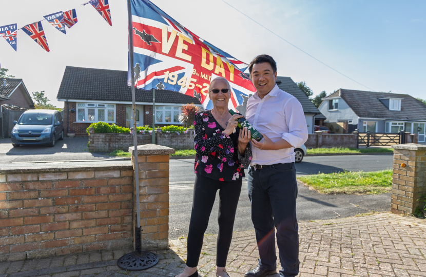 Local MP Alan Mak shows support for Hayling Island VE Day 80th anniversary street party