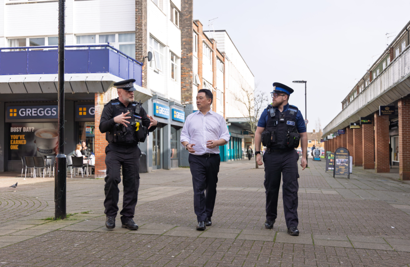 ocal MP Alan Mak joins police in Leigh Park to tackle shoplifting
