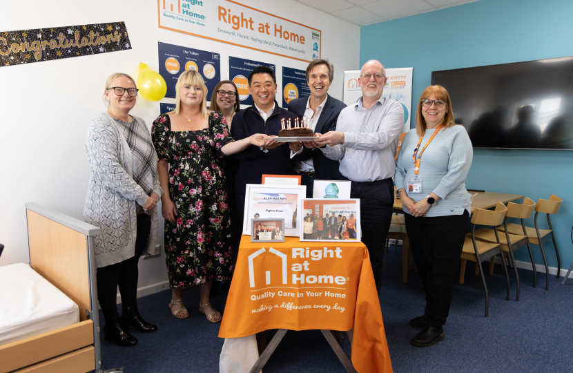 Local MP Alan Mak congratulates Havant homecare provider Right At Home on 10th anniversary