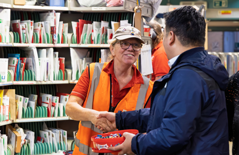 Local MP Alan Mak visits Royal Mail's Hayling Island Delivery Office to thank staff for their hard work in 2025