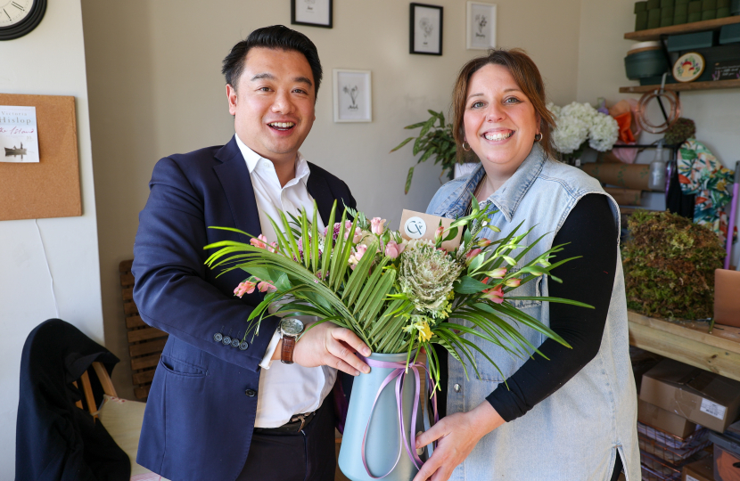 Local MP Alan Mak visits Claire's Floristry and Tea Room in Bedhampton for Small Business Saturday and urges people to support independent traders 