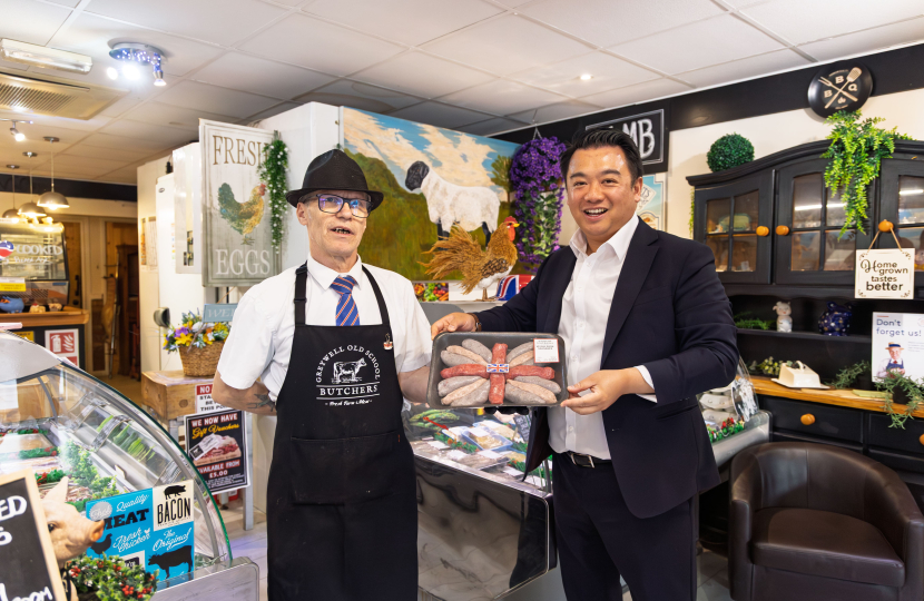 Local MP Alan Mak attends special VE Day 80th anniversary event organised by Leigh Park butchers