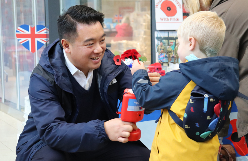 Local MP Alan Mak joins Royal British Legion volunteers in Havant and Hayling Island to raise funds for this year’s Poppy Appeal