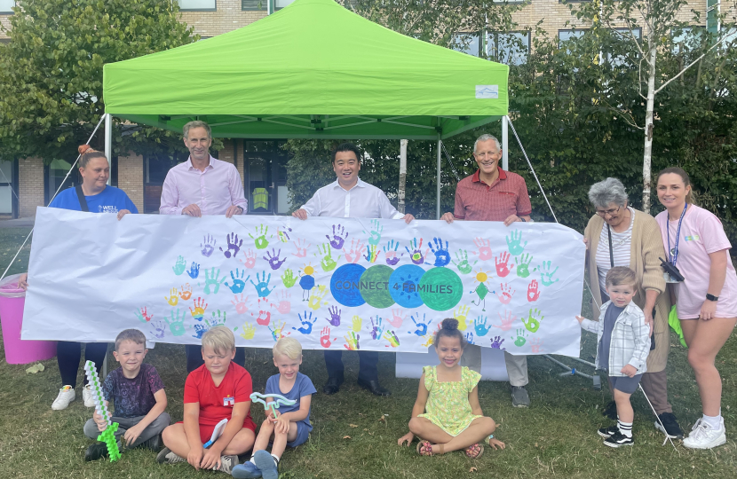  Local MP Alan Mak visits Park Community School in Leigh Park to welcome £314,000 children’s summer holiday clubs funding across the Havant area