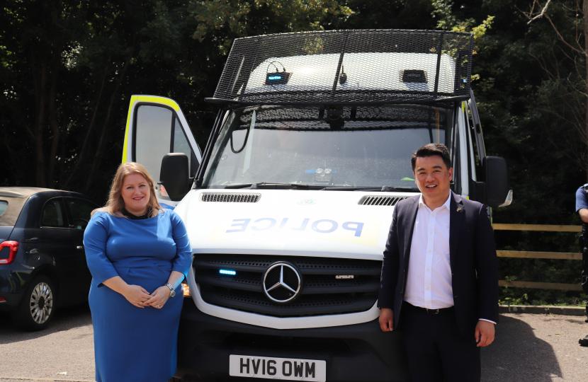 Local MP Alan Mak met Donna Jones at some of Havant’s ASB hotspots