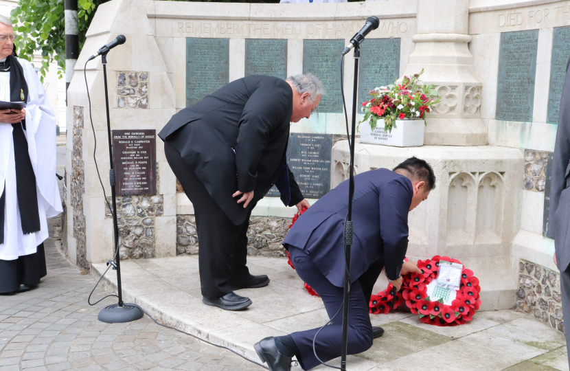 Local MP Alan Mak laid a wreath alongside Legislative Assembly Member for Stanley Roger Spink.