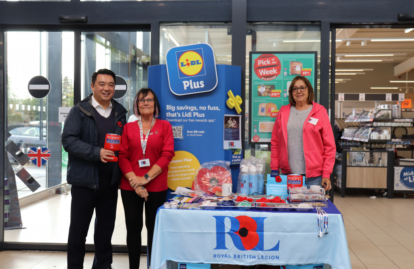 Local MP Alan Mak sold poppies at the Lidl Superstore on Hayling Island. 