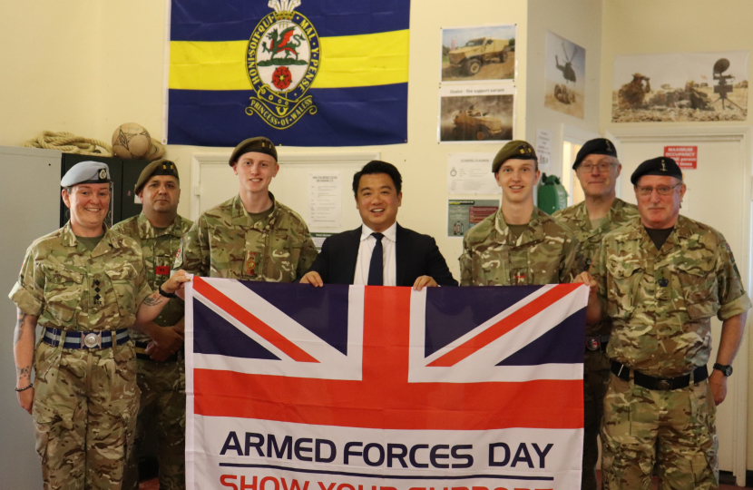 Local MP Alan Mak marks Armed Forces Day with Hayling Island Army Cadets