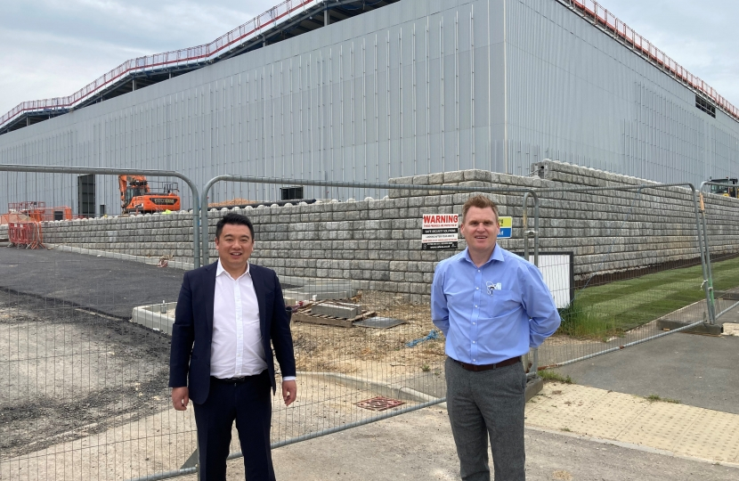 Alan Mak MP meets Bio Pure’s Managing Director, Steve Feasey at Dunsbury Park