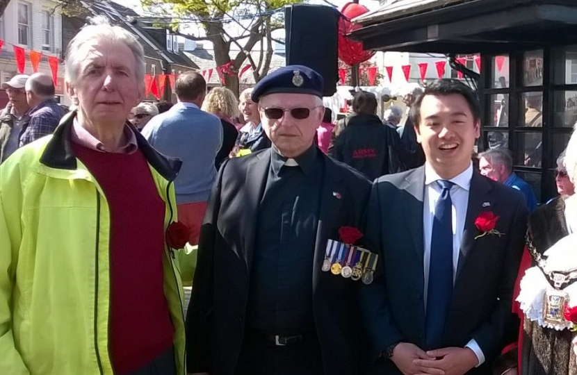 Local MP Alan Mak pays tribute to former Havant Borough Councillors Gwen Blackett and Brendan Gibb-Gray