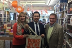 Havant MP Alan Mak shows support for local independents on national Bookshop Day
