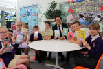 Local MP Alan Mak launches a school reading club at Barncroft Primary School in Leigh Park