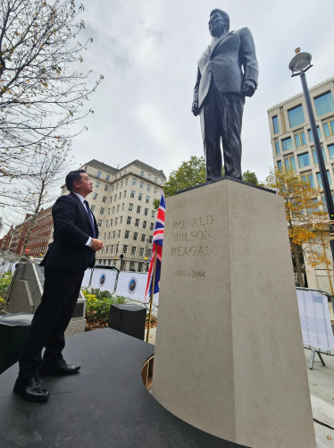 Local MP Alan Mak attends rededication of Ronald Reagan statue
