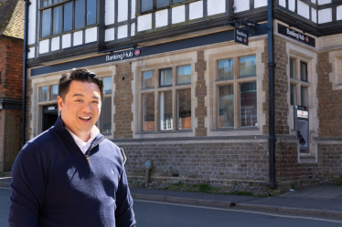 Local MP Alan Mak welcomes location for new temporary Banking Hub in Havant 