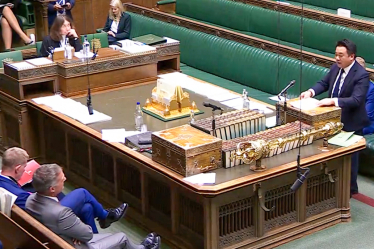 Local MP Alan Mak calls on Labour Government to address social media digital age of access