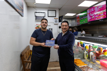 Local MP Alan Mak visits Leigh Park takeaway Dilan Kebab to congratulate owners on winning major award