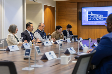 Local MP Alan Mak meets FinTech leaders and asset managers to discuss economic growth