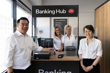 Local MP Alan Mak is first customer as new temporary Havant Banking Hub opens