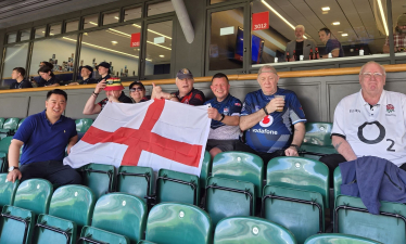 Local MP Alan Mak joins Havant veterans at annual Army v Navy rugby showpiece