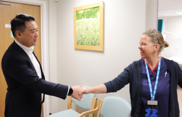 Local MP Alan Mak visits Emsworth Medical Practice to thank staff as new surgery building marks 3rd anniversary in 2024